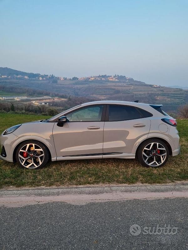 Usata Ford Puma ST200 200 CV (147 kW) 2021 Grigio SUV