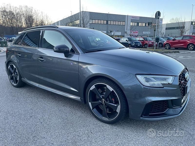 Usata Audi RS3 S-Line 400 CV (294 kW) 2018 Grigio Berlina