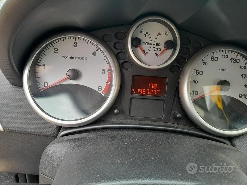 Usata Peugeot 207 68 CV (50 kW) 2009 Berlina