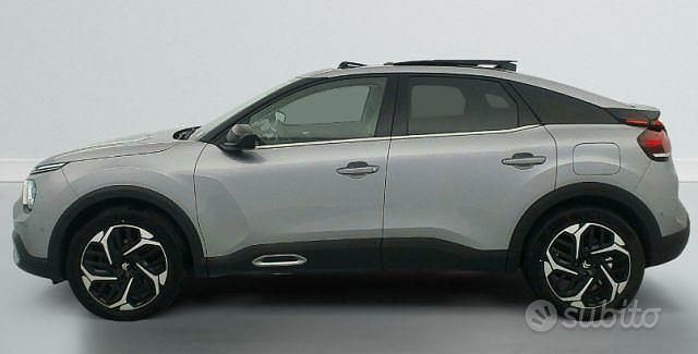 Usata Citroën C4 PureTech 131 CV (96 kW) 2024 Verde SUV