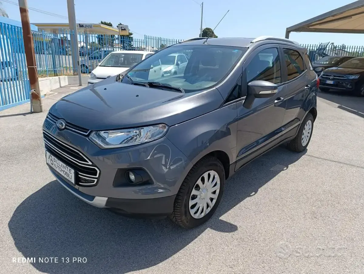 Usado Ford Ecosport 95 HP (69 kW) 2017 Cinzento SUV