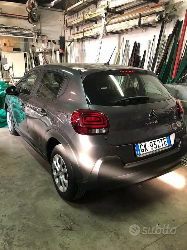 Usata Citroën C3 Feel 102 CV (75 kW) 2022 Grigio Utilitaria