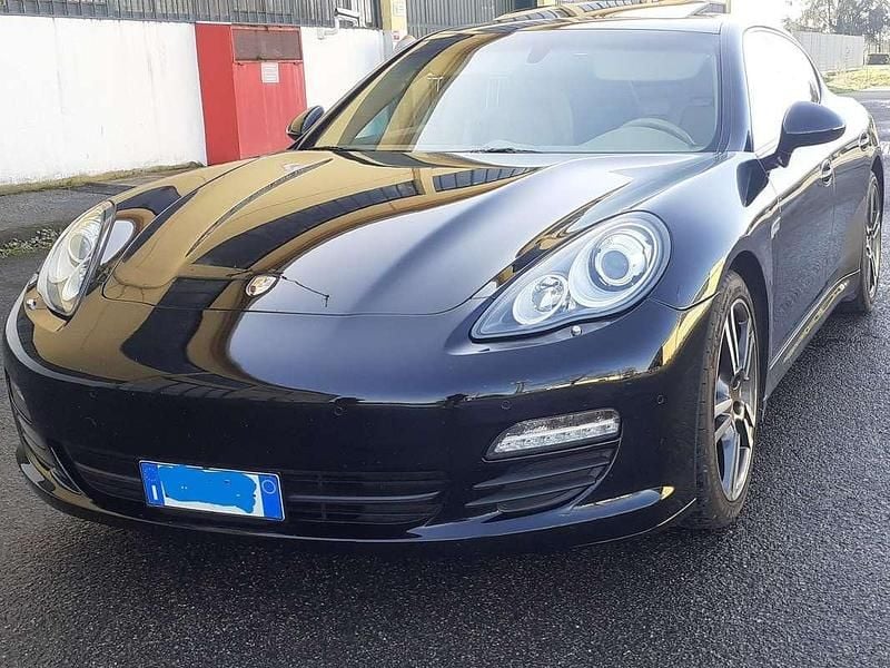 Usata Porsche Panamera 299 CV (219 kW) 2011 Nero Berlina