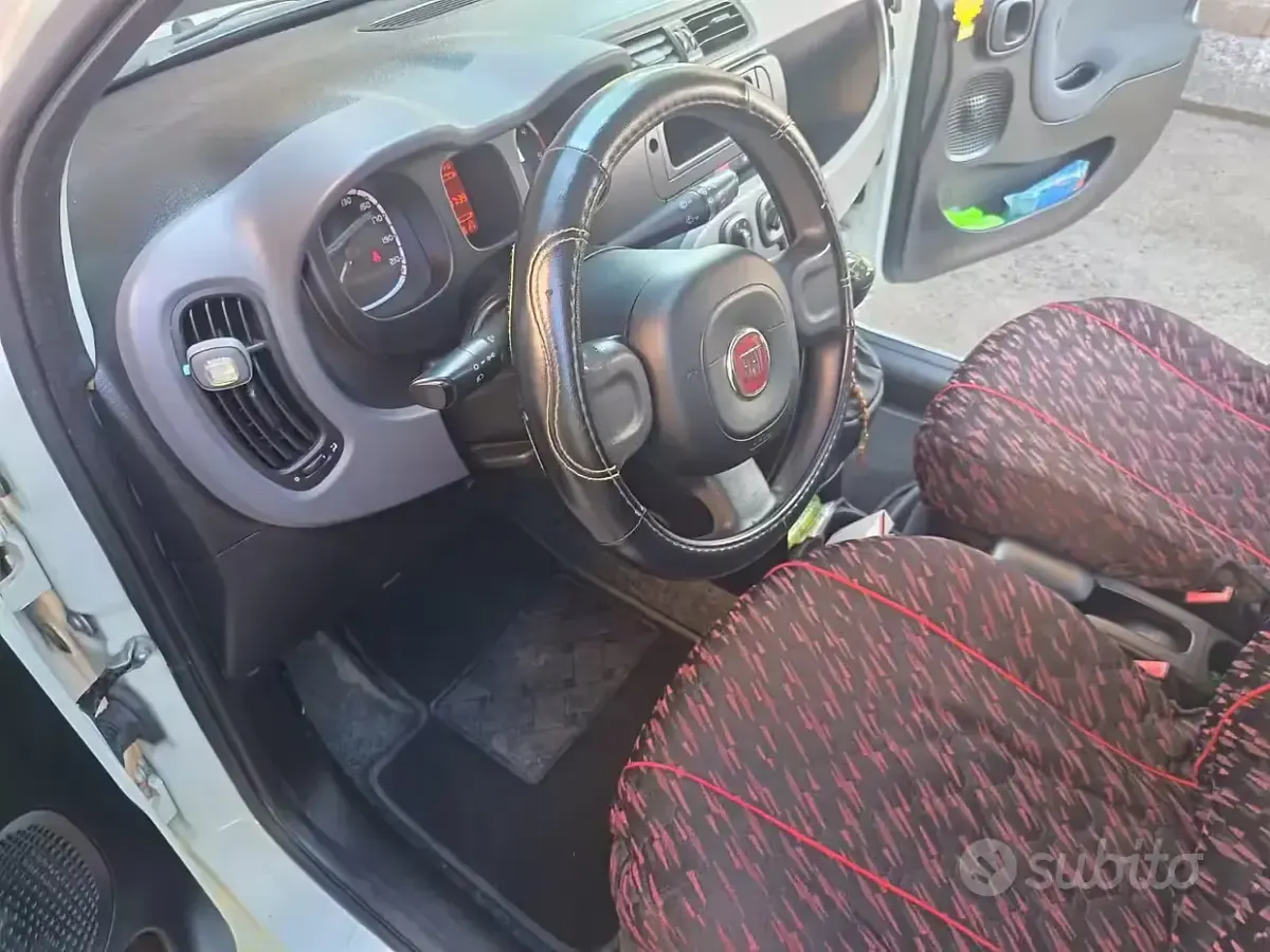 Usata Fiat Panda 75 CV (55 kW) 2012 Utilitaria