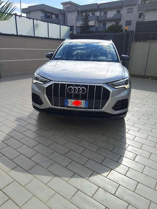 Usata 2019 Audi Q3 Sport SUV | 22.500 € (Super prezzo) - Immagine 1/4