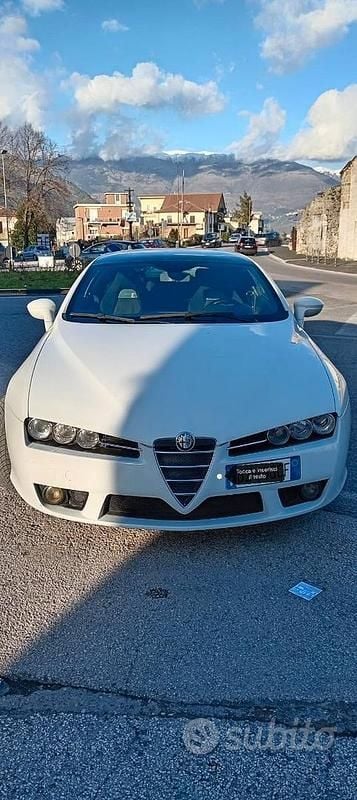 Usata Alfa Romeo Brera 170 CV (125 kW) 2009 Bianco Coupé