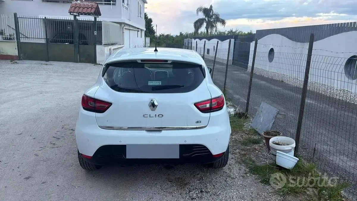 Usata Renault Clio IV 90 CV (66 kW) 2015 Bianco Berlina