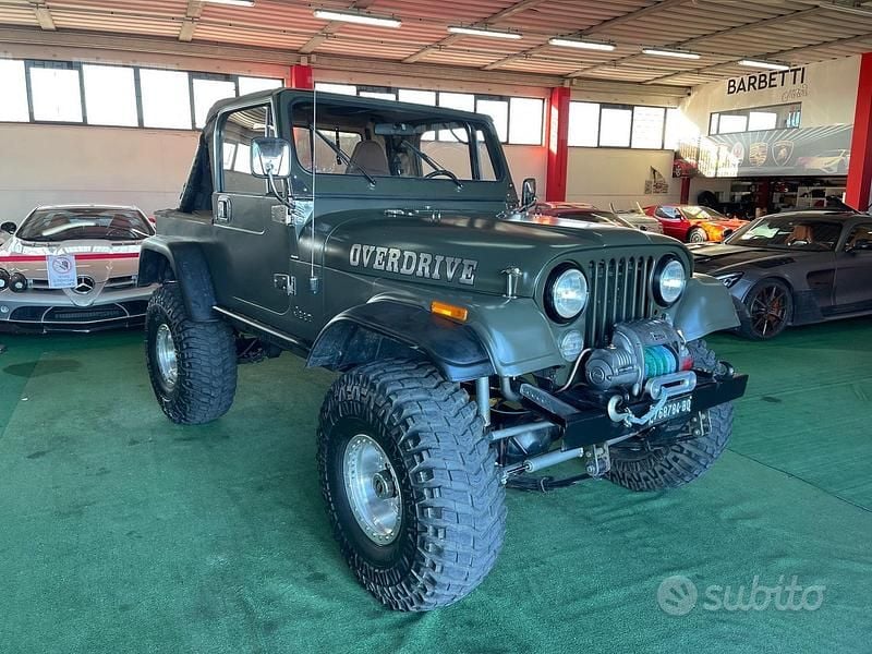 Usata Jeep CJ 1970 Verde SUV