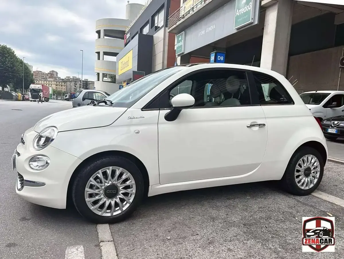 Usata Fiat 500 Dolcevita 69 CV (50 kW) 2021 Bianco Utilitaria