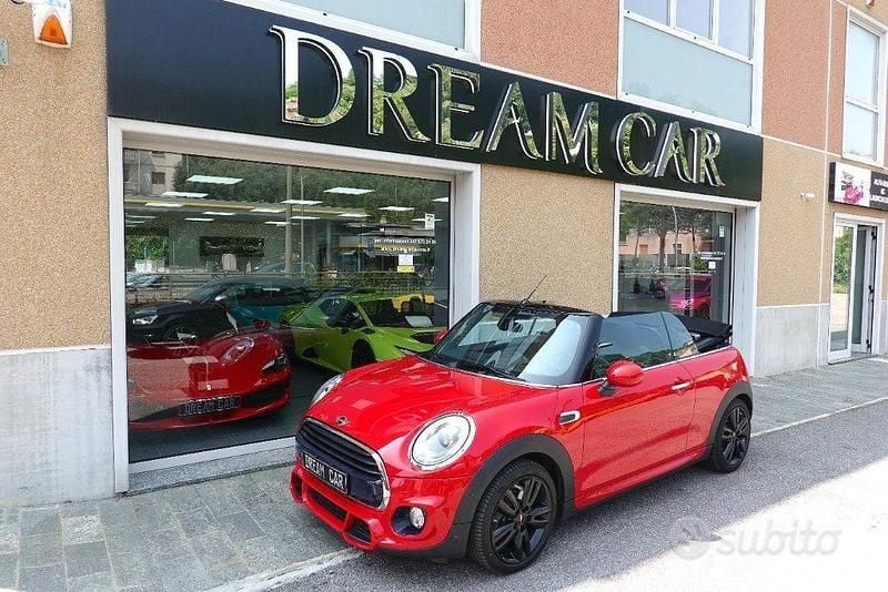 Rosso Usata 2017 Mini Cooper D Cabriolet Cabrio | 18.990 € (Buon prezzo) - Immagine 1/4