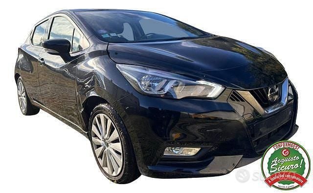 Usata Nissan Micra Acenta 90 CV (66 kW) 2017 Nero Berlina