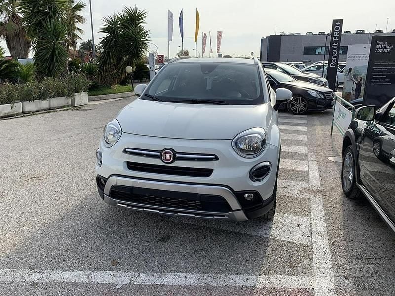 Usata Fiat 500X 120 CV (88 kW) 2019 Bianco SUV