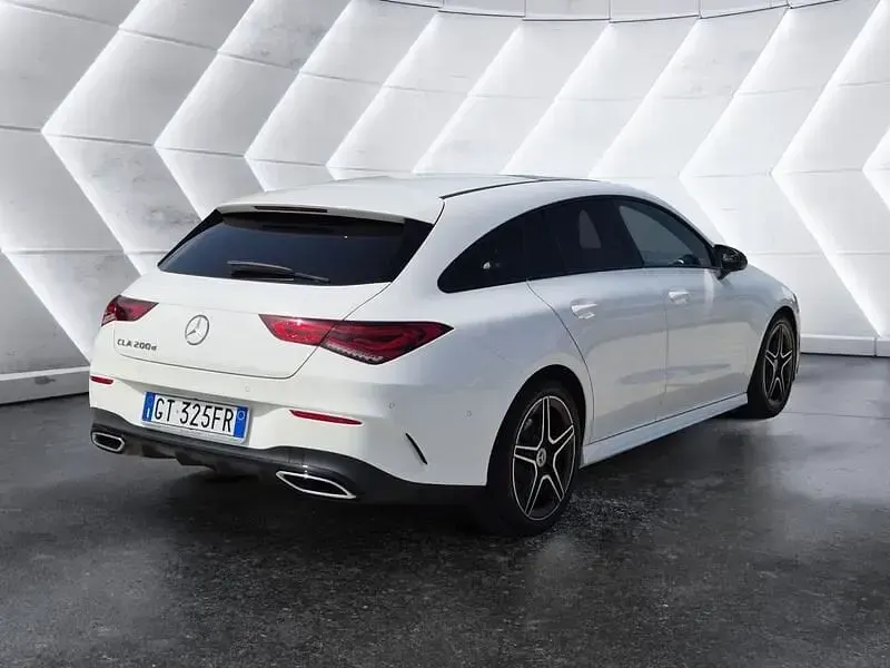 Usata Mercedes CLA200 Premium 150 CV (110 kW) 2024 Bianco Coupé