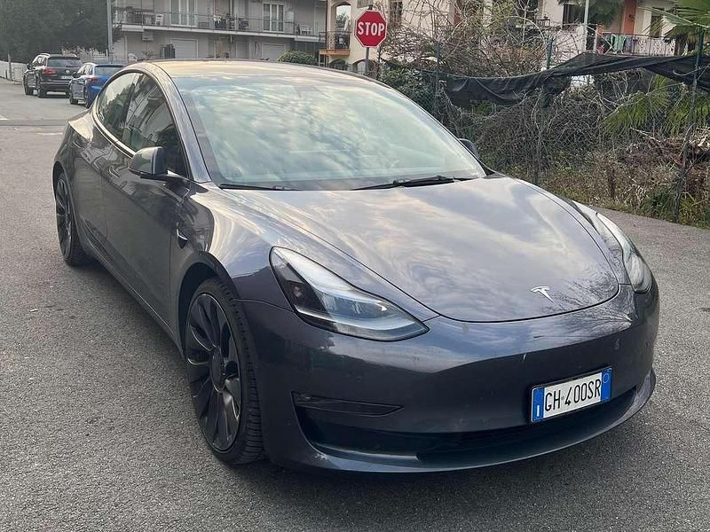Usata Tesla Model 3 Performance 461 kW (627 CV) 2021 Grigio Berlina