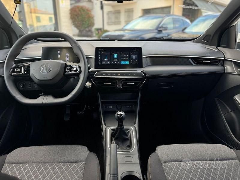 Nuova MG MG3 116 CV (85 kW) 2025 Nero Utilitaria