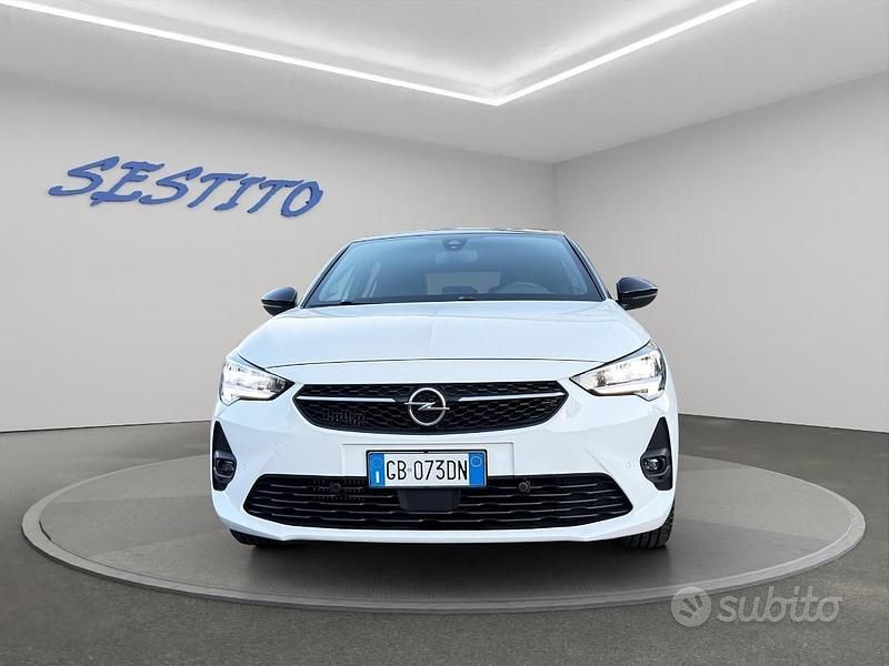 Usata Opel Corsa GS Line 101 CV (74 kW) 2020 Bianco Utilitaria