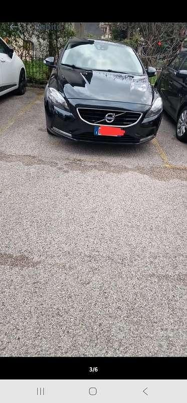 Usata Volvo V40 R-Design Kinetic 114 CV (83 kW) 2013 Berlina