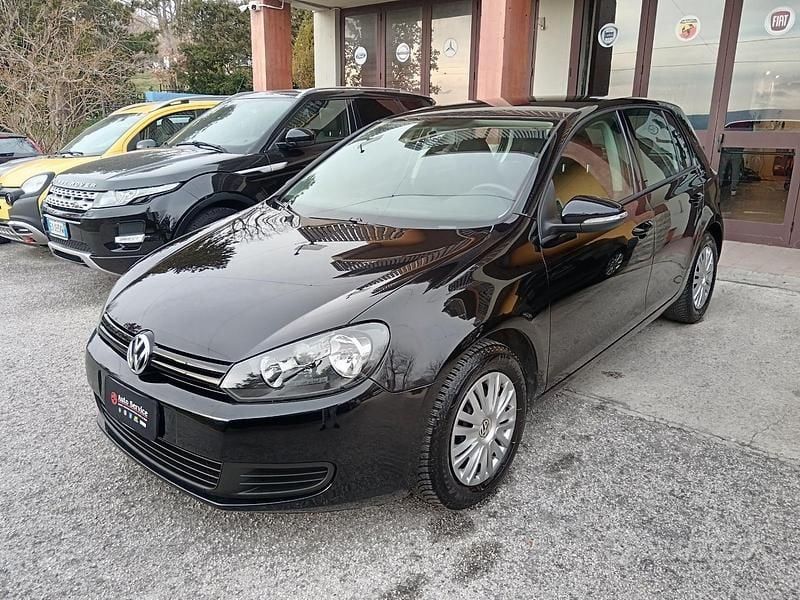 Usata VW Golf VII 105 CV (77 kW) 2012 Nero Berlina
