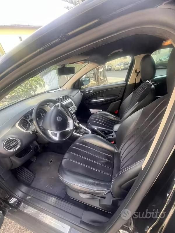 Usata Lancia Delta 2010 Nero Utilitaria