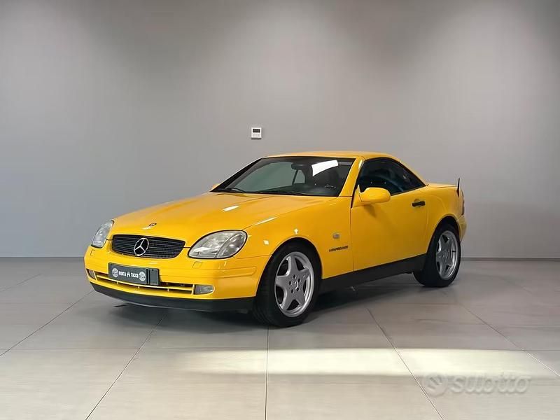 Usata Mercedes SLK230 193 CV (141 kW) 1998 Giallo Cabrio