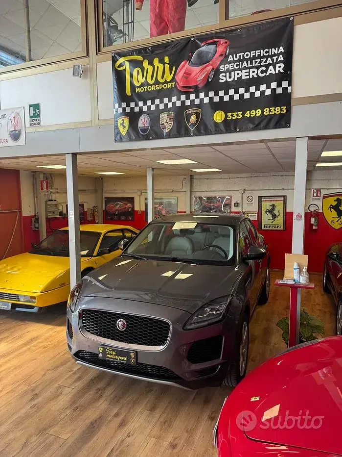 Usata Jaguar E-Pace 150 CV (110 kW) 2019 Grigio SUV
