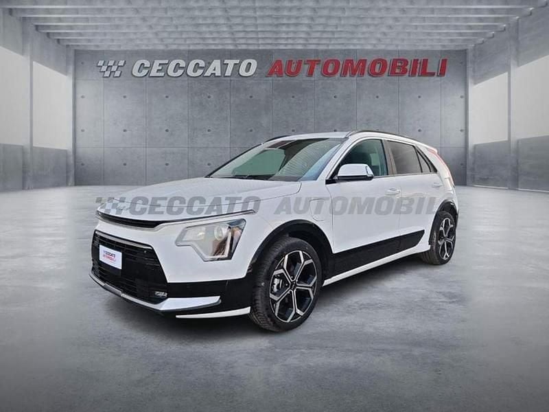 Bianco Nuova 2025 Kia Niro Style SUV | 31.250 € (Buon prezzo) - Immagine 1/4