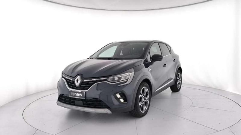 Usata Renault Captur Techno 92 CV (67 kW) 2023 Blu marine SUV