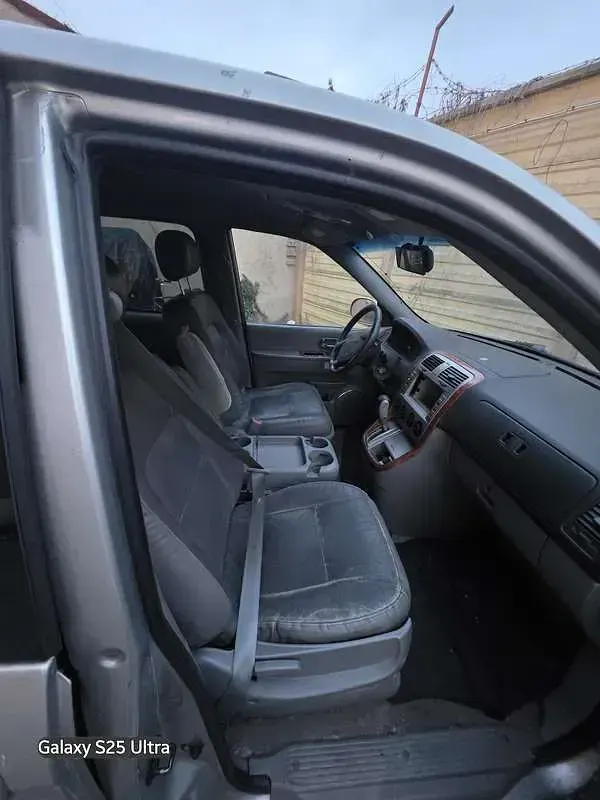 Usata Kia Carnival EX 144 CV (105 kW) 2005 Monovolume