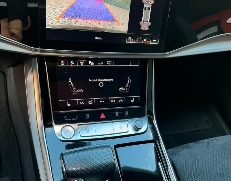 Usata Audi Q8 285 CV (209 kW) 2019 Nero SUV
