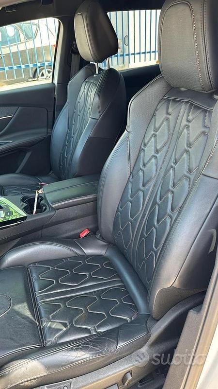 Usata Peugeot 3008 GT-line 131 CV (96 kW) 2018 Bianco SUV