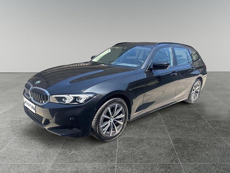 Usata 2024 BMW 316 Shadowline Station wagon | 33.700 € (Molto cara) - Immagine 1/3