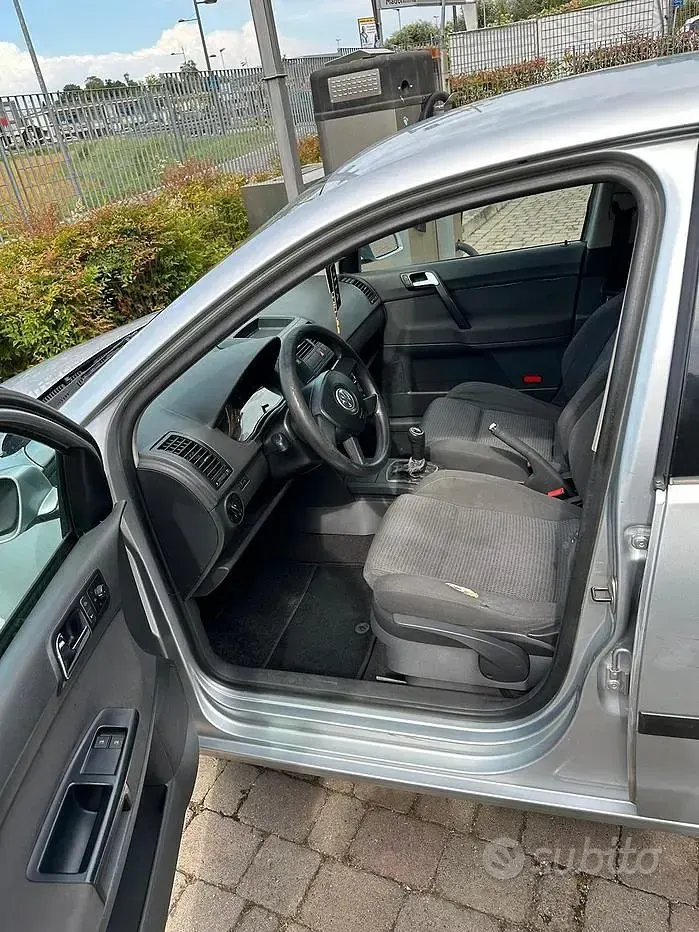 Usata VW Polo 75 CV (55 kW) 2003 Berlina