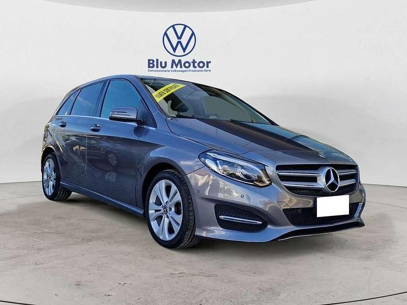 Usata Mercedes B200 Premium 136 CV (100 kW) 2018 Other Monovolume