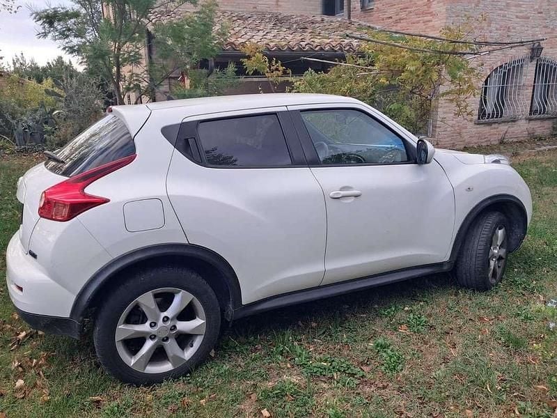 Usata Nissan Juke Visia 110 CV (80 kW) 2012 Bianco SUV