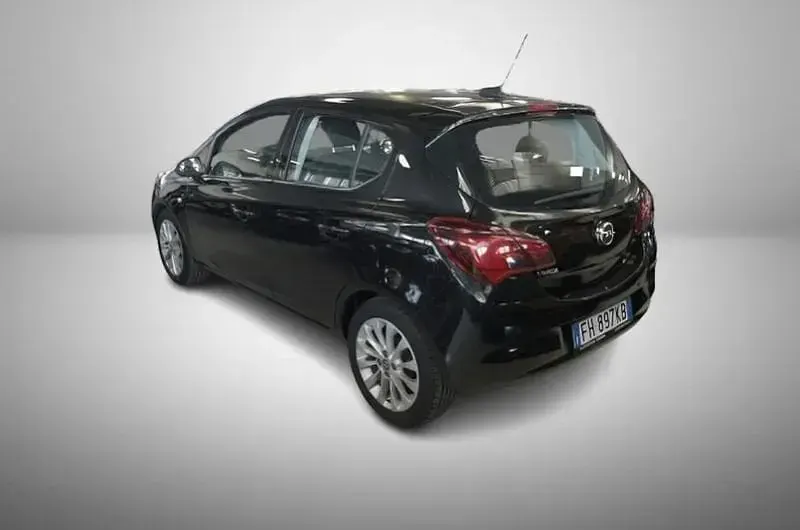 Usata Opel Corsa Cosmo 90 CV (66 kW) 2017 Other Utilitaria