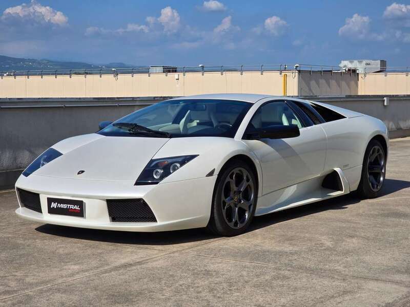 Usata Lamborghini Murciélago 640 CV (470 kW) 2006 Bianco Coupé