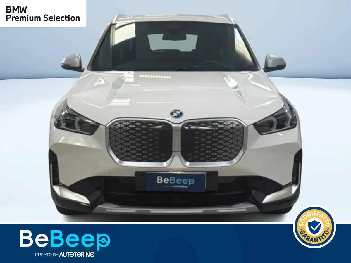 Usata BMW iX1 xLine 150 kW (204 CV) 2024 Bianco pastello SUV