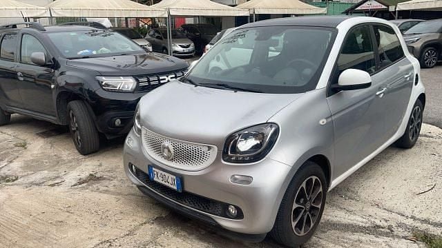 Usata Smart ForFour Passion 70 CV (51 kW) 2017 Bianco Utilitaria