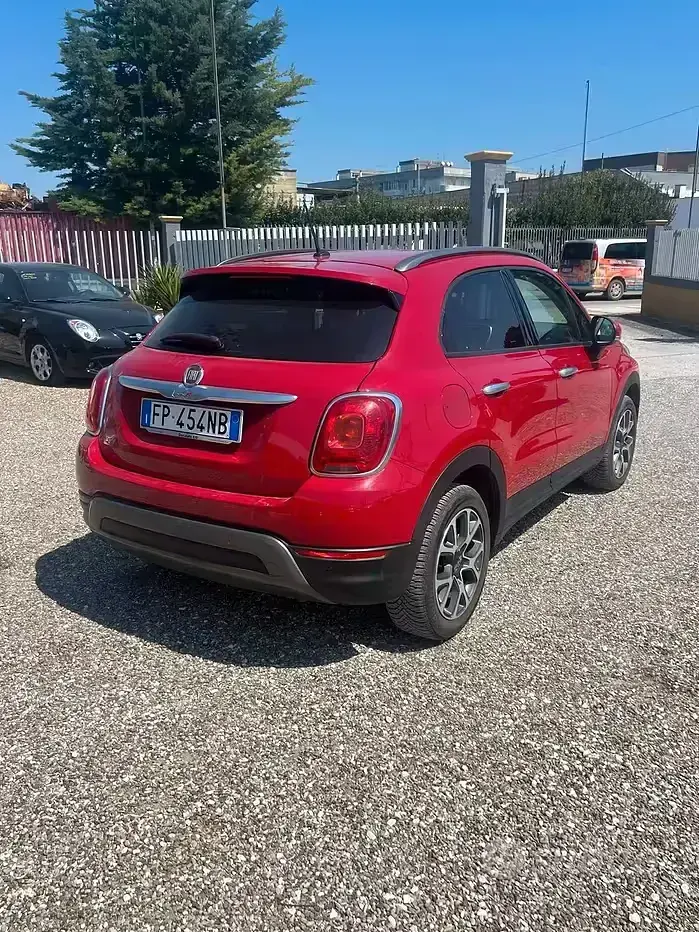 Usata Fiat 500X Cross 140 CV (102 kW) 2018 Rosso SUV