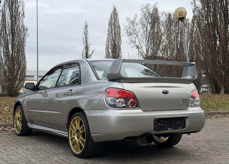 Usata Subaru Impreza 230 CV (169 kW) 2005 Grigio Berlina
