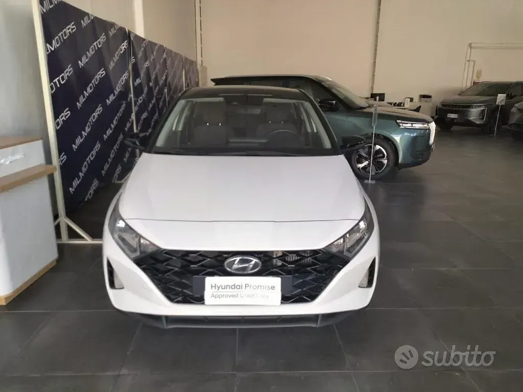 Usata Hyundai i20 101 CV (74 kW) 2021 Bianco Utilitaria