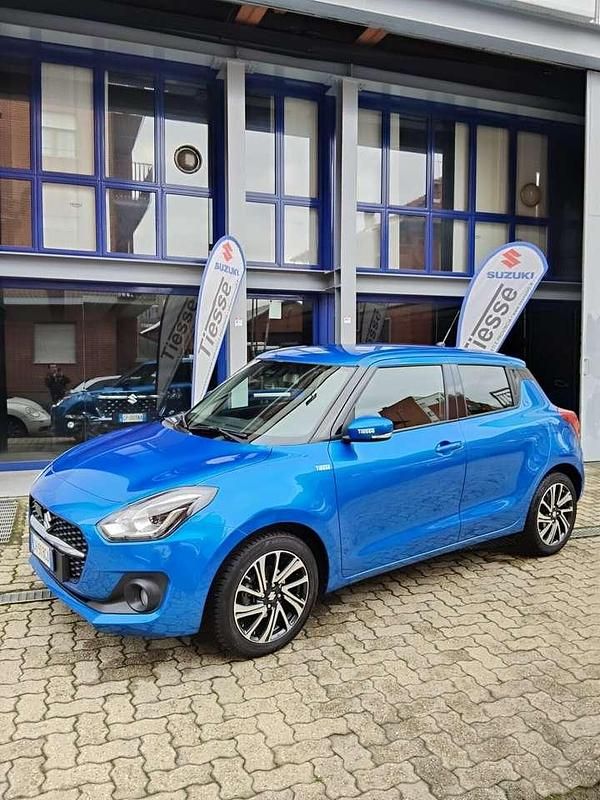 Blu/azzurro Usata 2022 Suzuki Swift Tre volumi | 15.900 € (Buon prezzo) - Immagine 1/4
