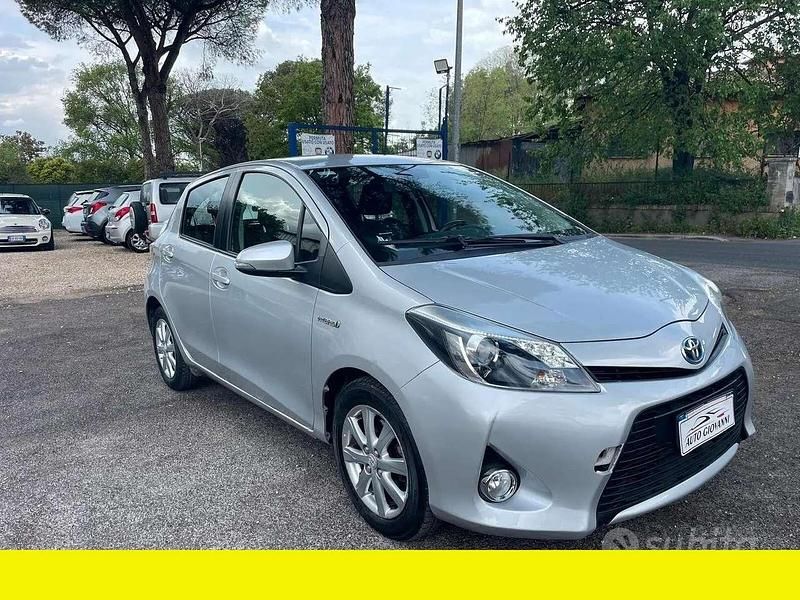 Usata Toyota Yaris 75 CV (55 kW) 2014 Other Utilitaria
