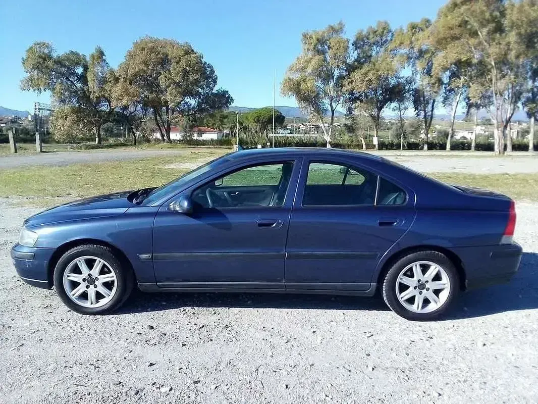 Usata Volvo S60 170 CV (125 kW) 2001 Berlina