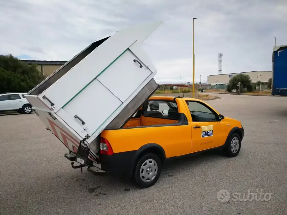 Usata Fiat Strada 84 CV (61 kW) 2008