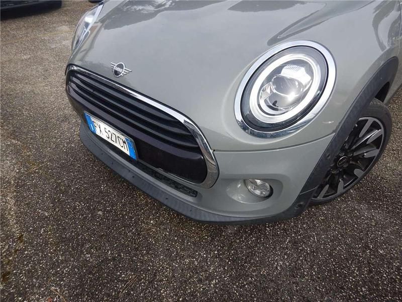 Usata Mini Cooper D 116 CV (85 kW) 2019 Grigio Utilitaria
