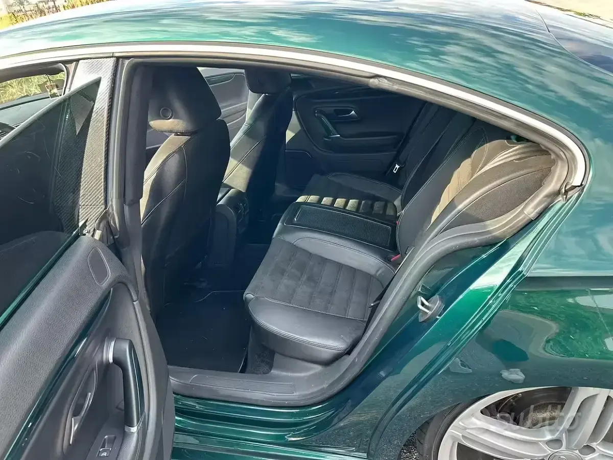Usata VW Passat 170 CV (125 kW) 2009 Verde Berlina