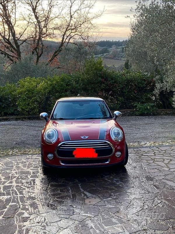 Usata Mini Cooper Coupé 116 CV (85 kW) 2015 Rosso Coupé
