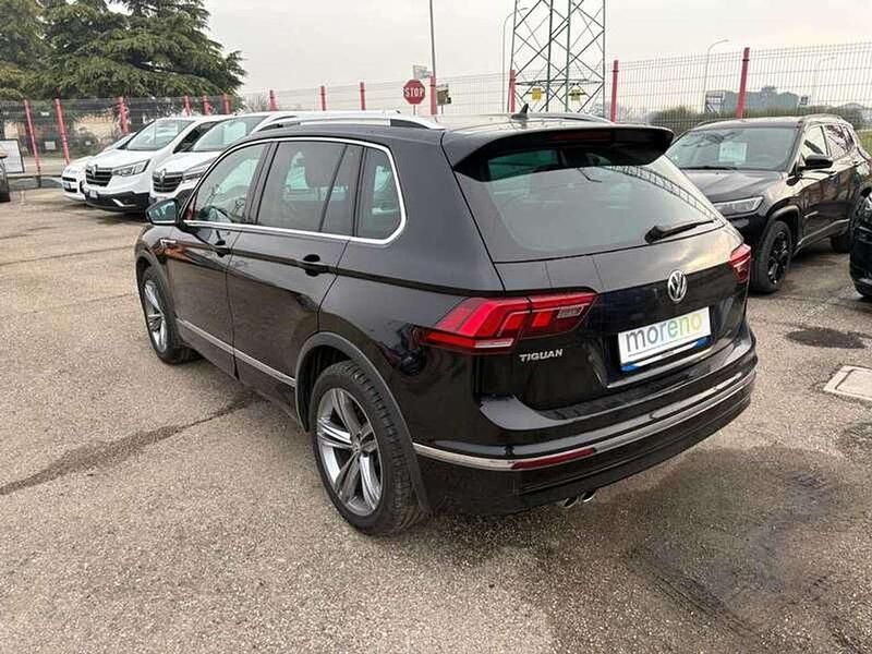 Usata VW Tiguan Sportline 131 CV (96 kW) 2020 Nero SUV