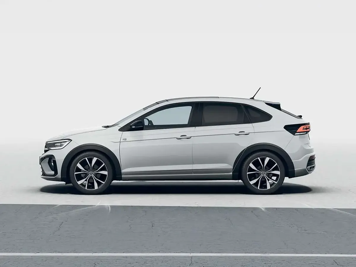 Nuova VW Taigo R-line Plus 116 CV (85 kW) 2026 Pure white nero SUV